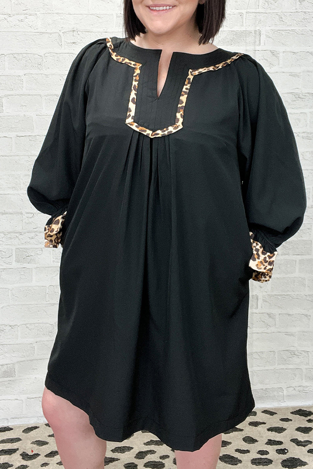 Black Plus Size Notched Neck Leopard Trim Flounce Long Sleeve Shift Dress