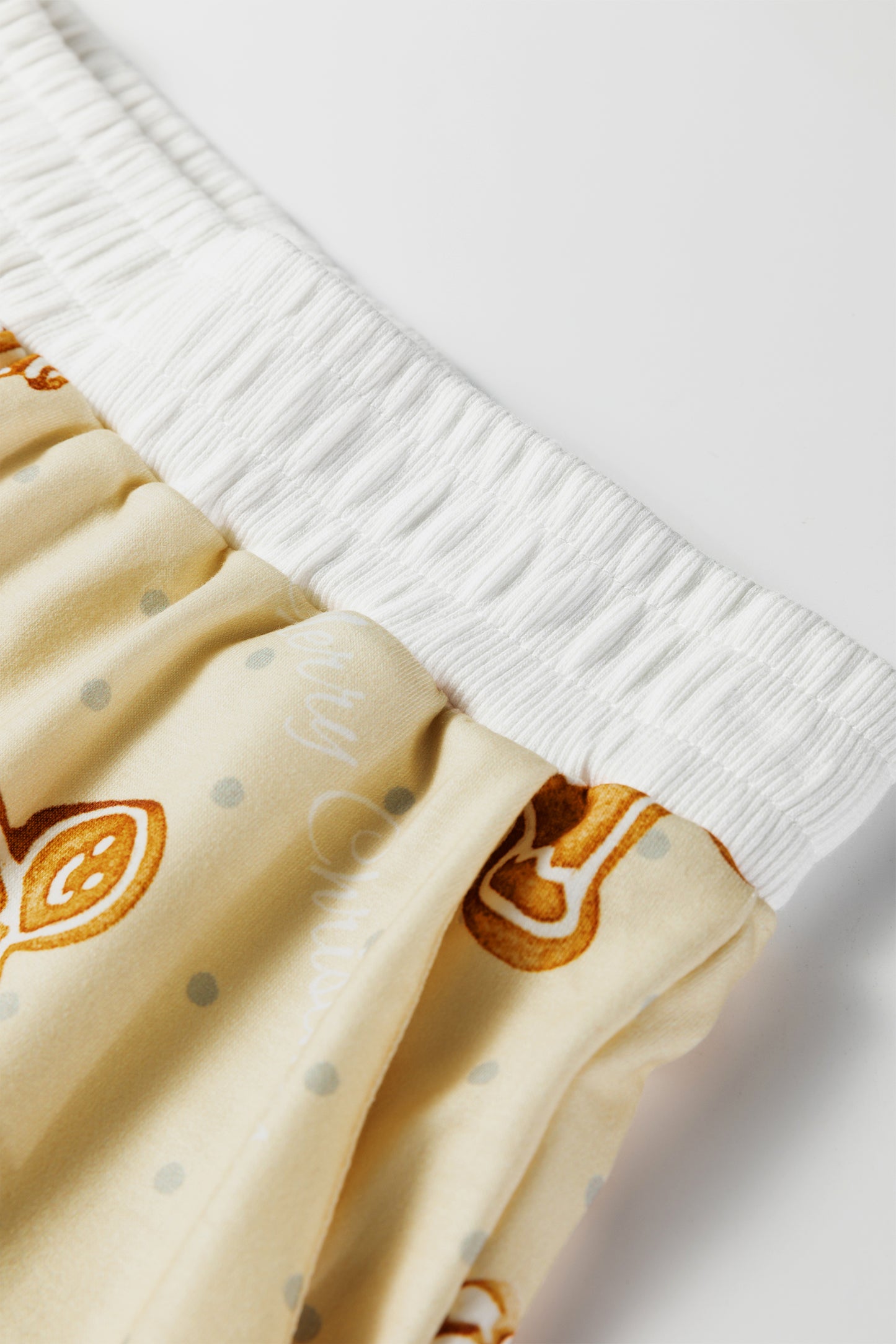 Beige Gingerbread Man Christmas Print Long Sleeve Pullover Lounge Short Set