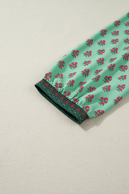 Green Plus Size Floral Print Contrast Trim V Neck Bracelet Sleeve Blouse